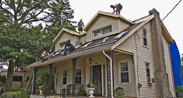 Best Flat Roof Repair Services  in Fitchburg, WI